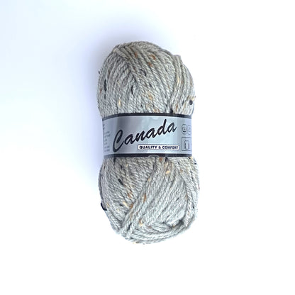 Canada - 61% acrylique 35% laine 4 % viscose